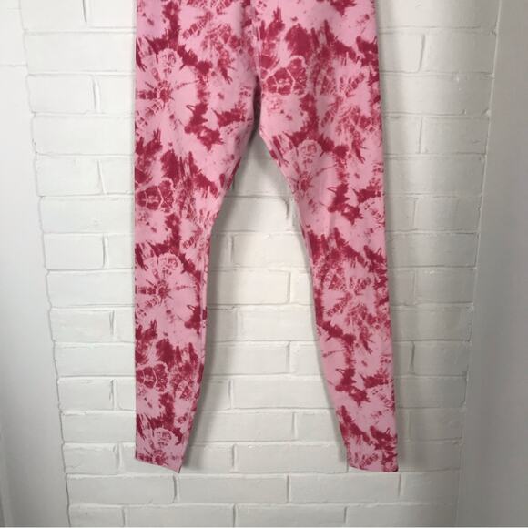 Lorna Jane Pink Tie Dye Activewear Leggings - Picture 4 of 8